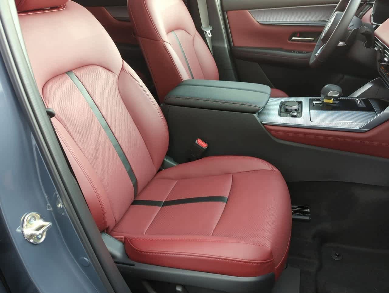 Thumbnail: 2025 Mazda CX-70 - 21