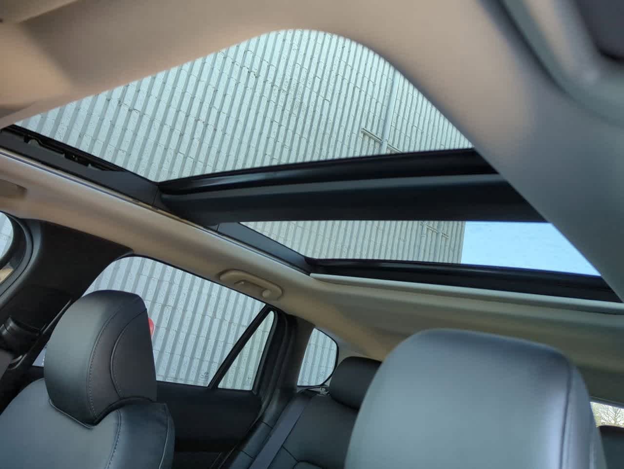 Thumbnail: 2025 Mazda CX-50 - 17