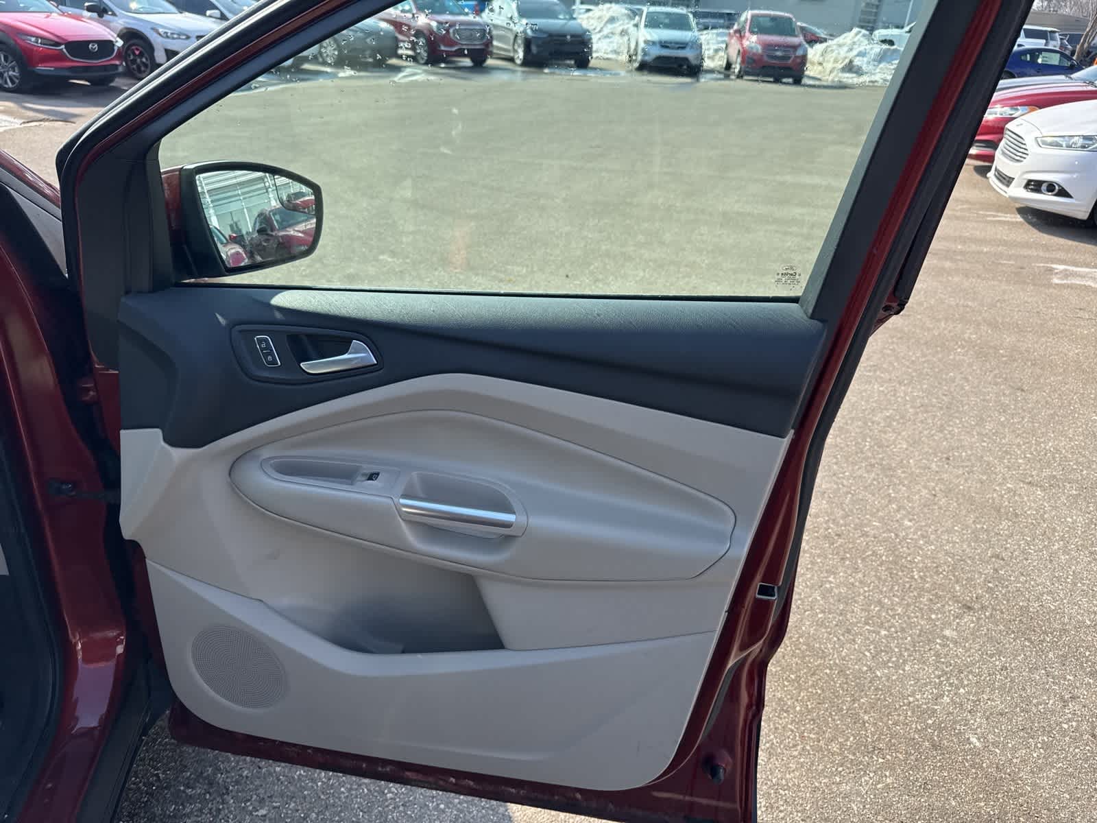 Thumbnail: 2014 Ford Escape - 24