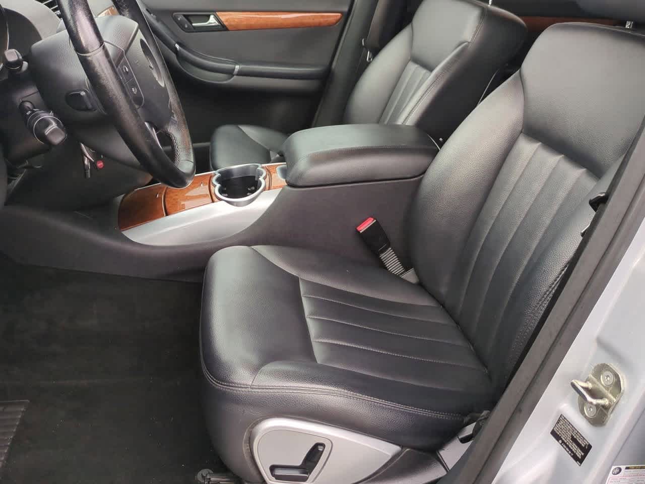 Thumbnail: 2008 Mercedes-Benz R-Class - 15