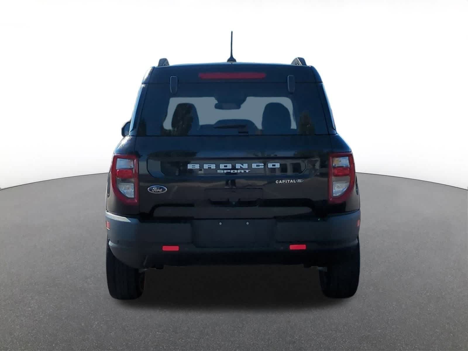 Thumbnail: 2022 Ford Bronco Sport - 5