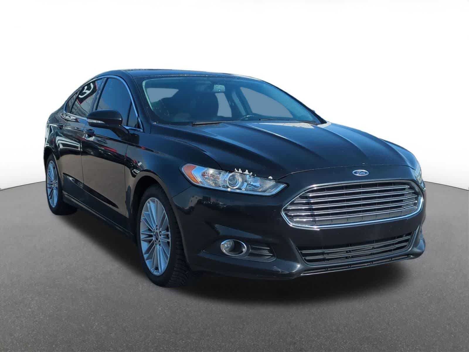 Thumbnail: 2015 Ford Fusion - 8