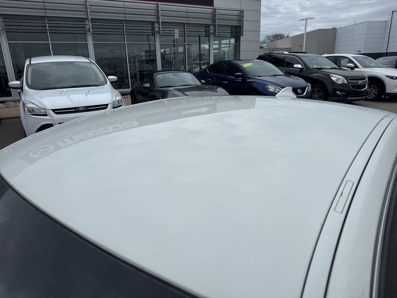 Thumbnail: 2017 BMW 3 Series - 14