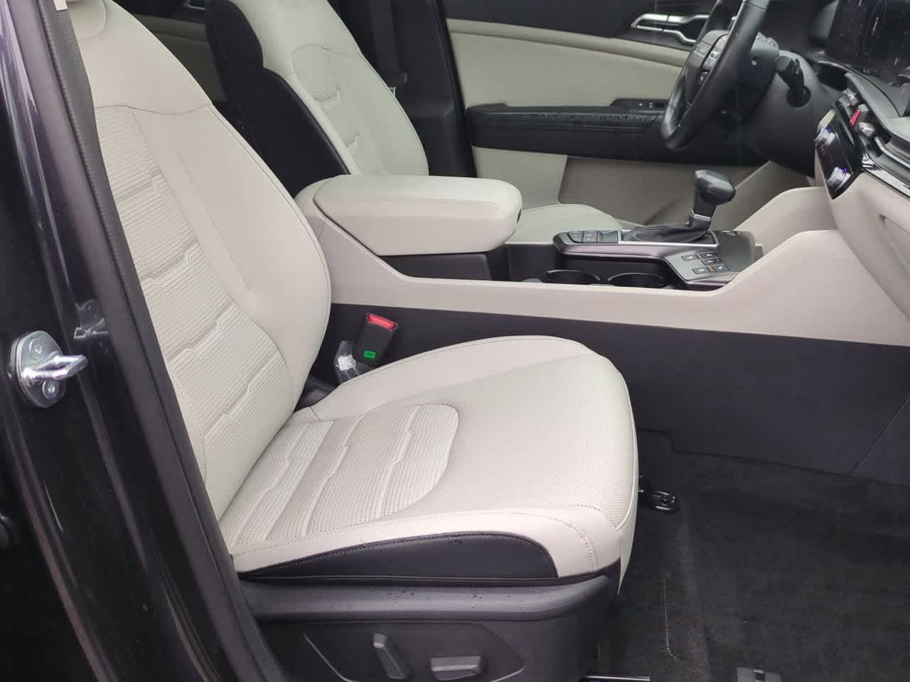 Thumbnail: 2026 Kia Sportage - 22