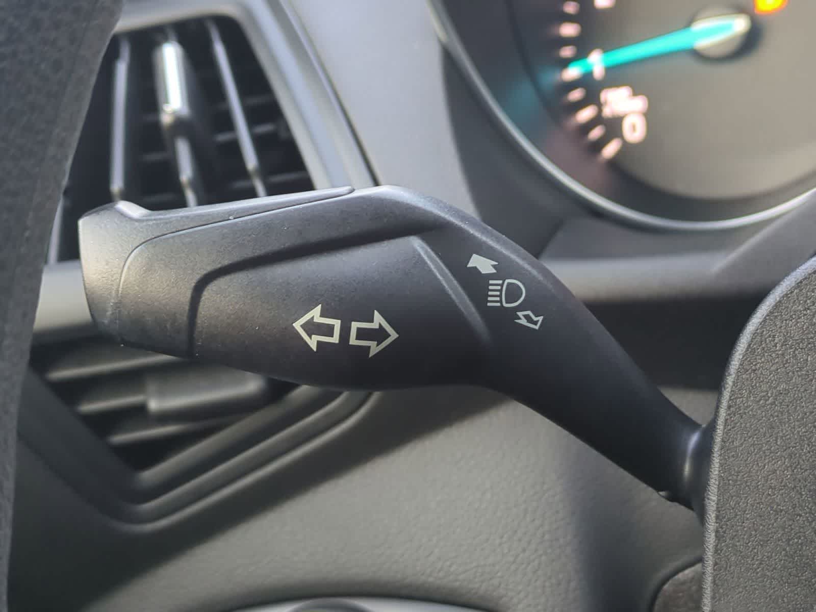 Thumbnail: 2014 Ford Escape - 25