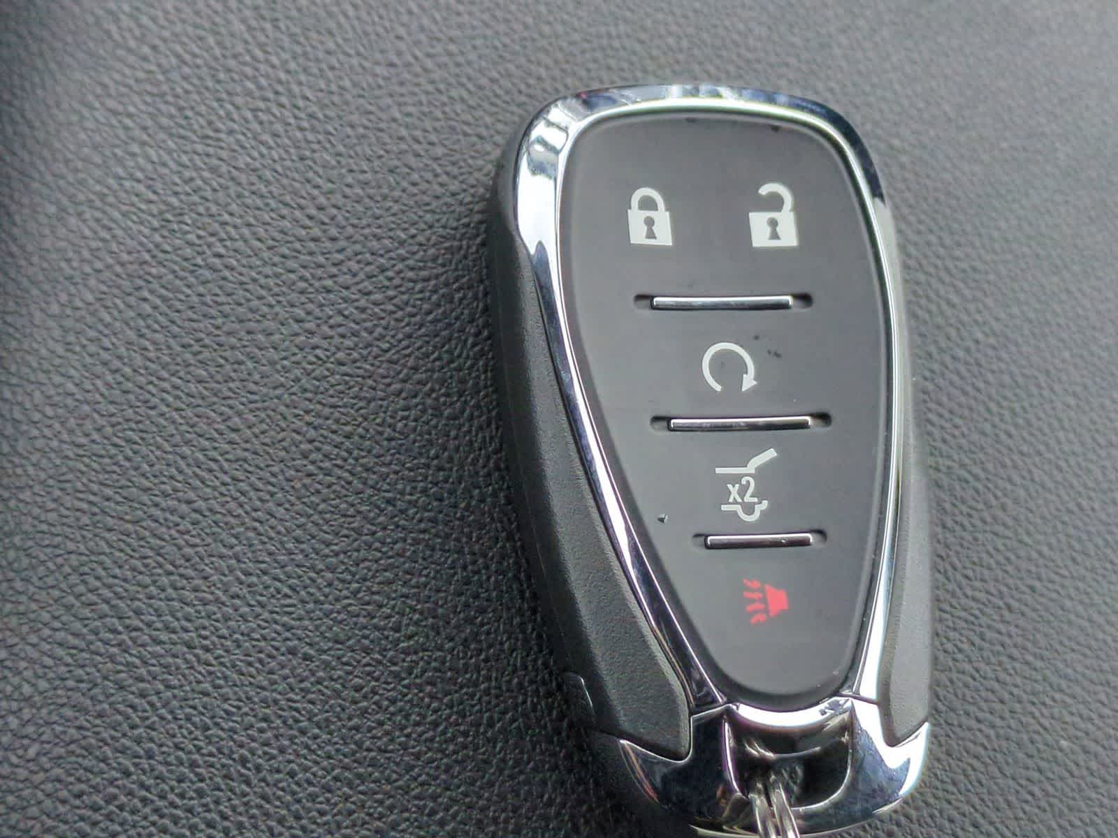 Thumbnail: 2019 Chevrolet Equinox - 32