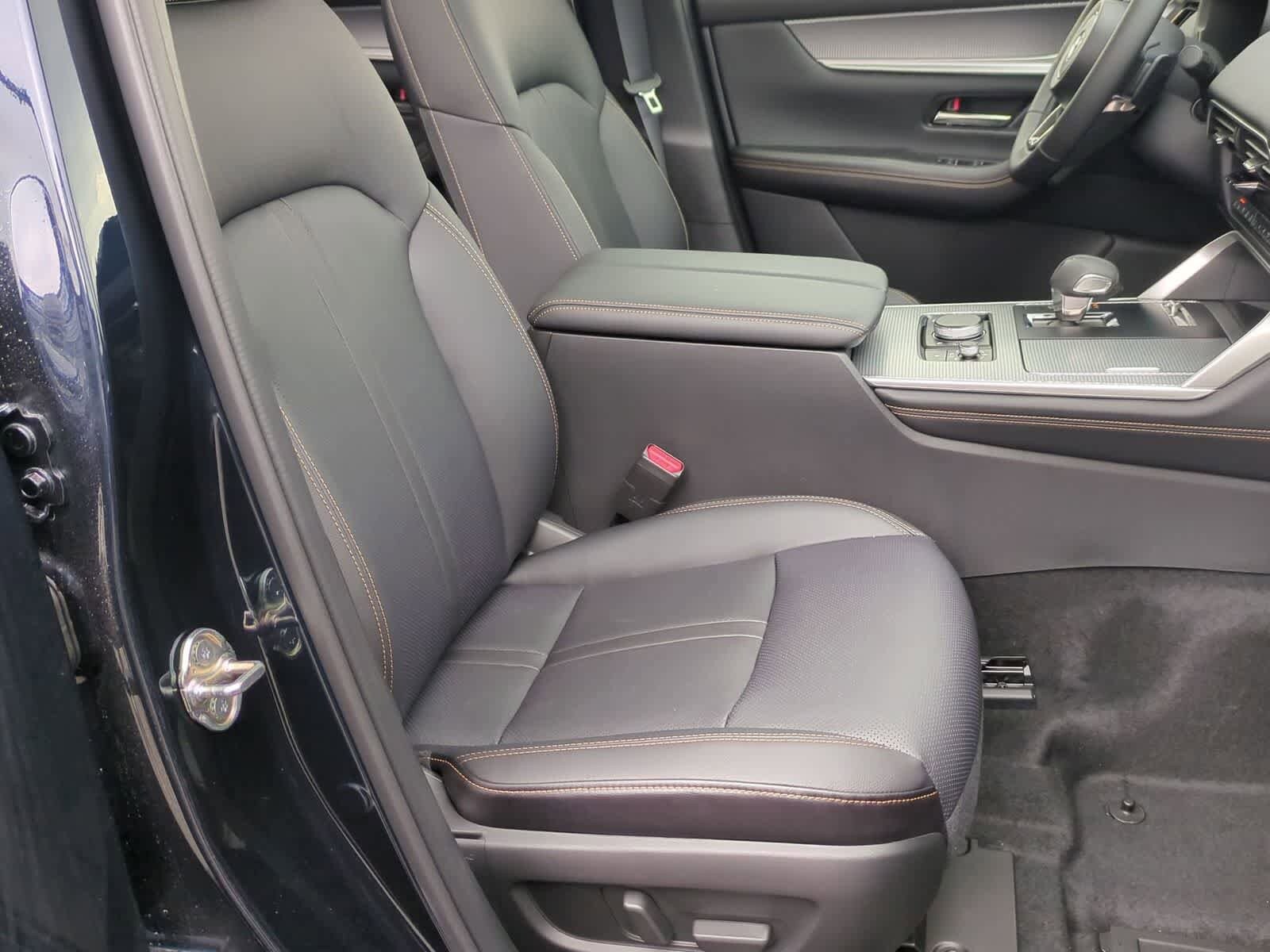 Thumbnail: 2026 Mazda CX-90 - 23