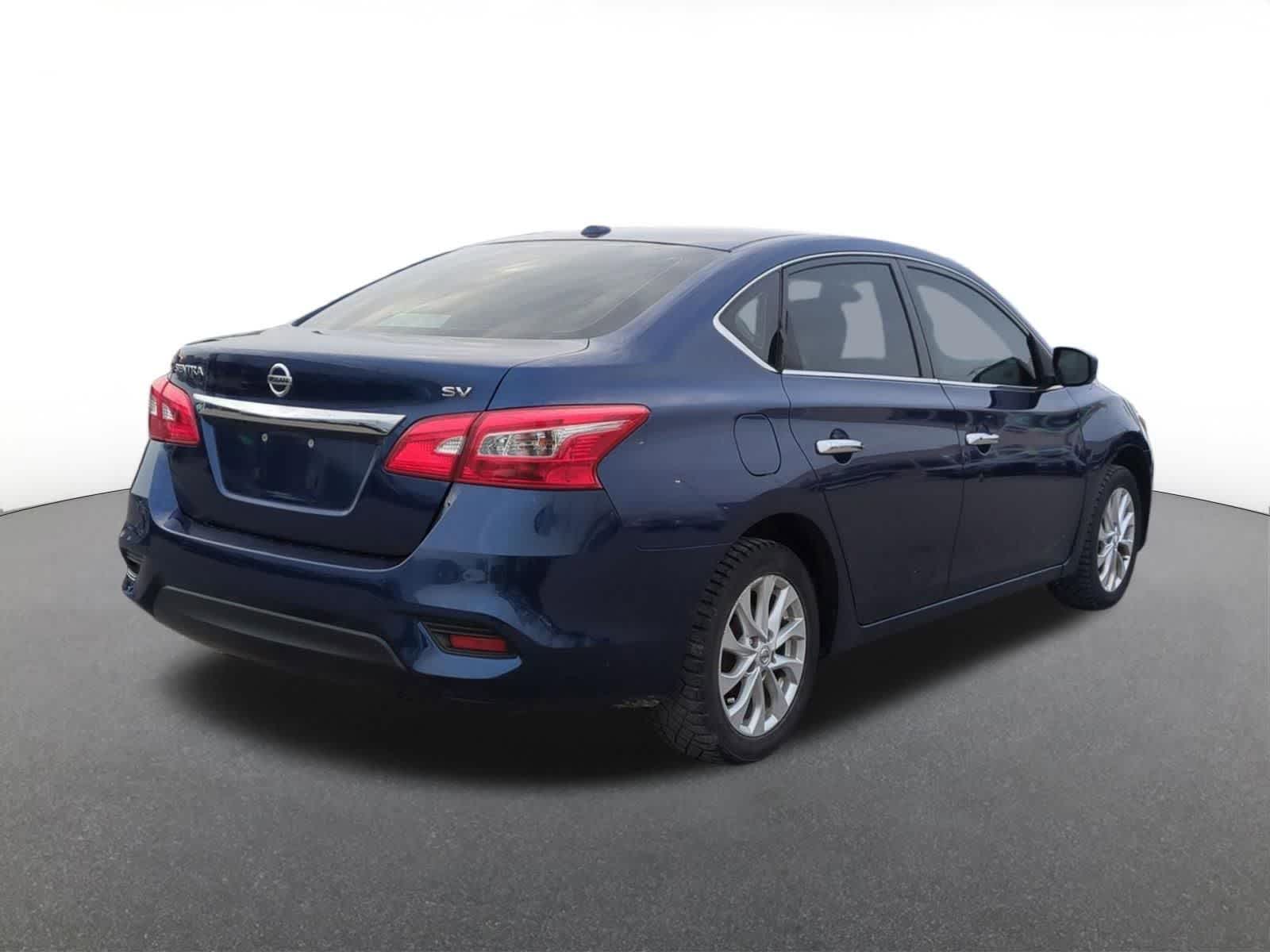 Thumbnail: 2019 Nissan Sentra - 6