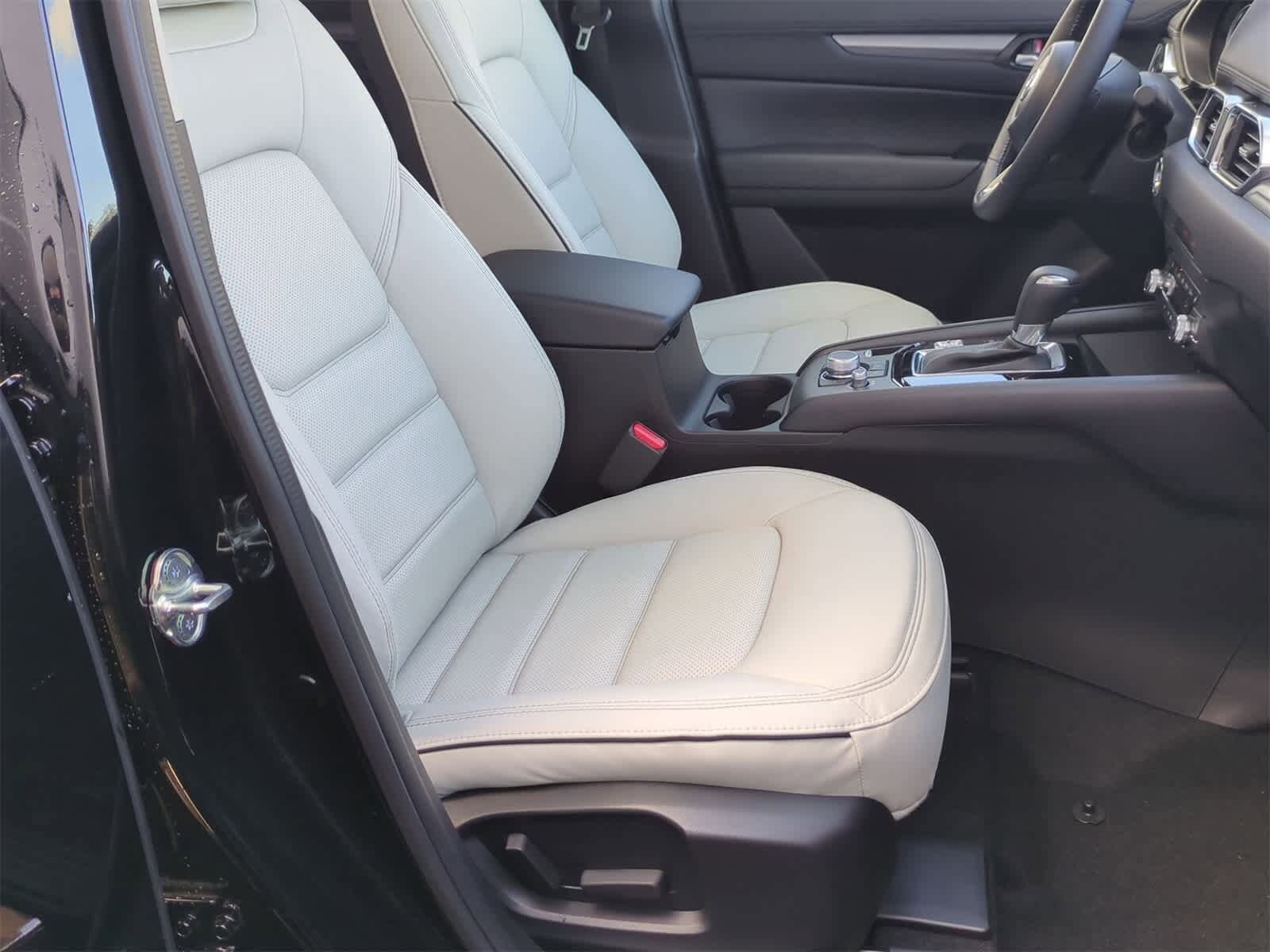 Thumbnail: 2025 Mazda CX-5 - 22