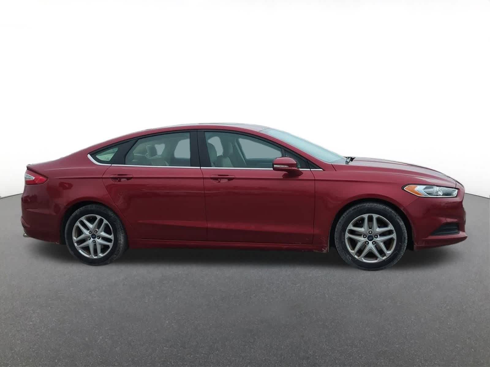Thumbnail: 2014 Ford Fusion - 7