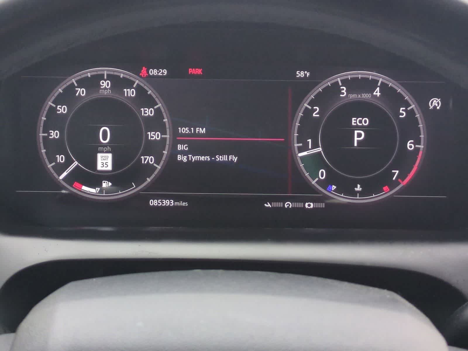 Thumbnail: 2020 Land Rover Discovery Sport - 33