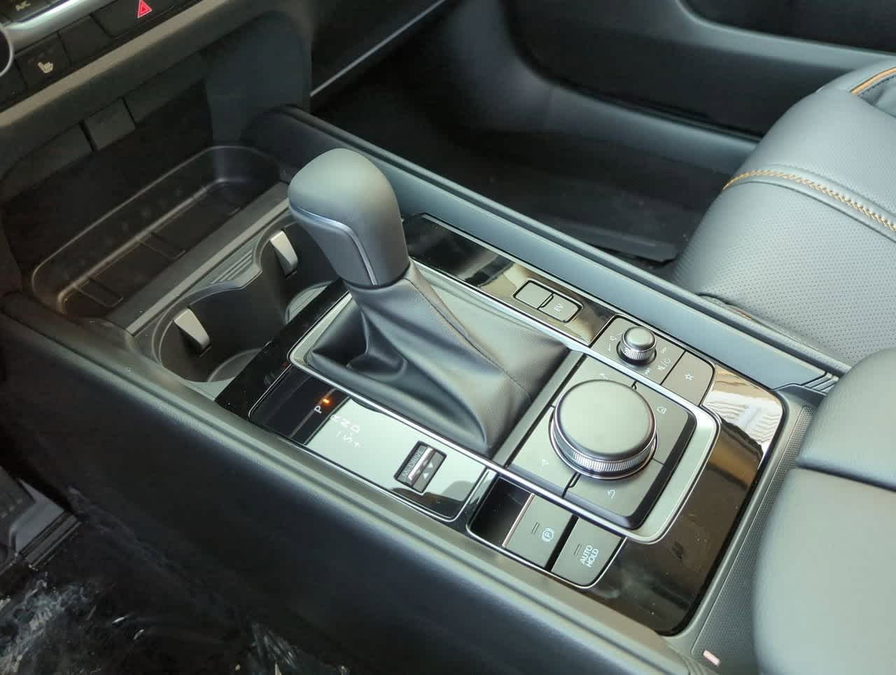 Thumbnail: 2025 Mazda CX-50 - 31