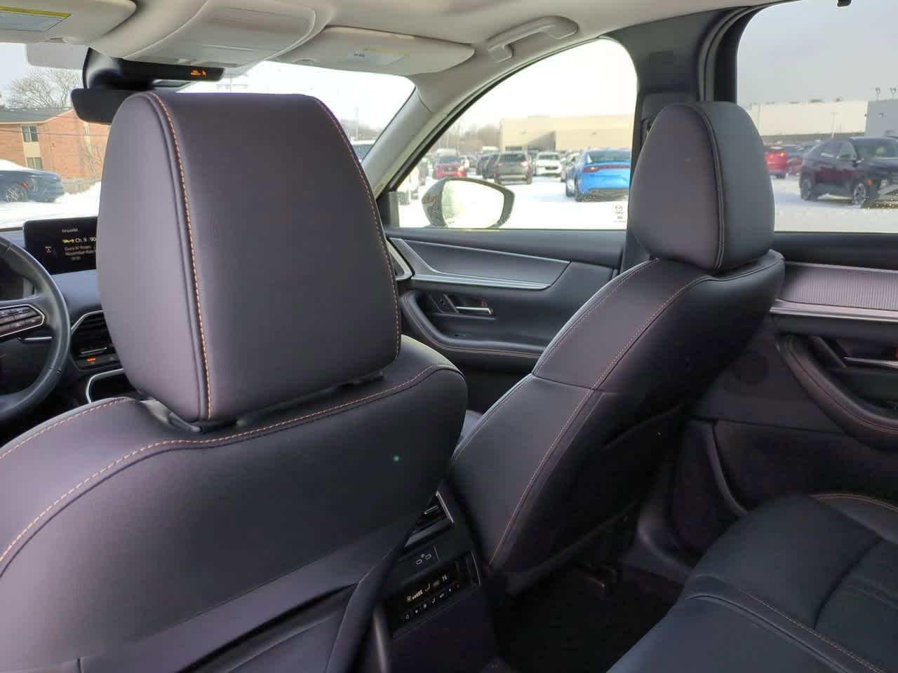 Thumbnail: 2025 Mazda CX-70 - 16