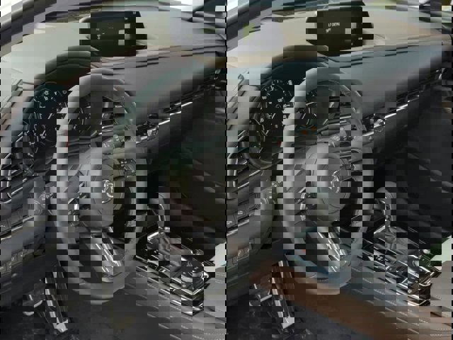 2025 Mazda CX-30 2.5 S Premium photo 2