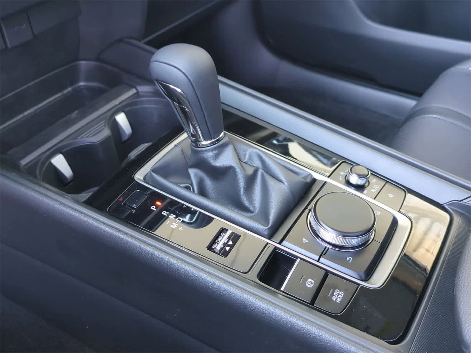 Thumbnail: 2026 Mazda CX-50 - 32