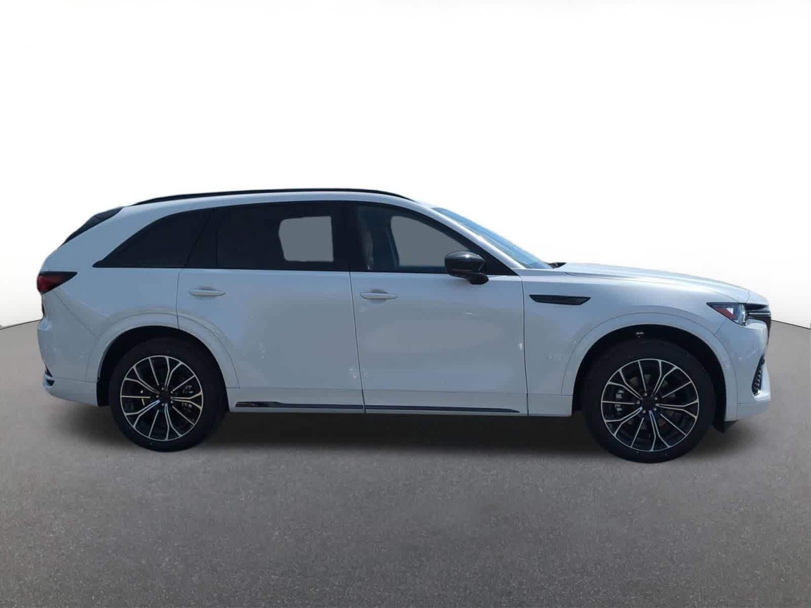 Thumbnail: 2026 Mazda CX-70 - 7