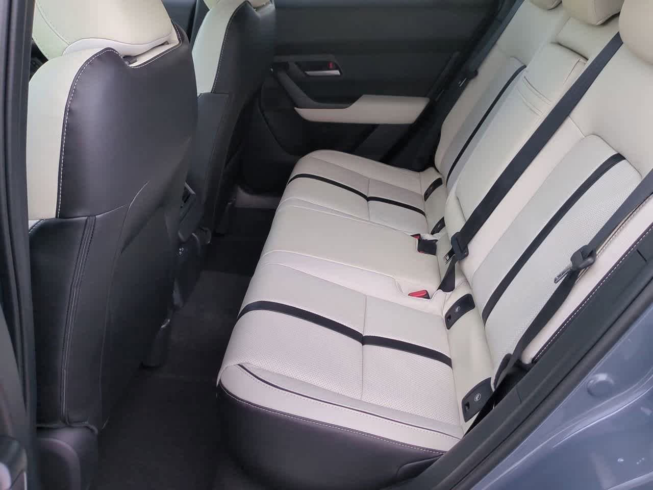 Thumbnail: 2026 Mazda CX-50 - 19