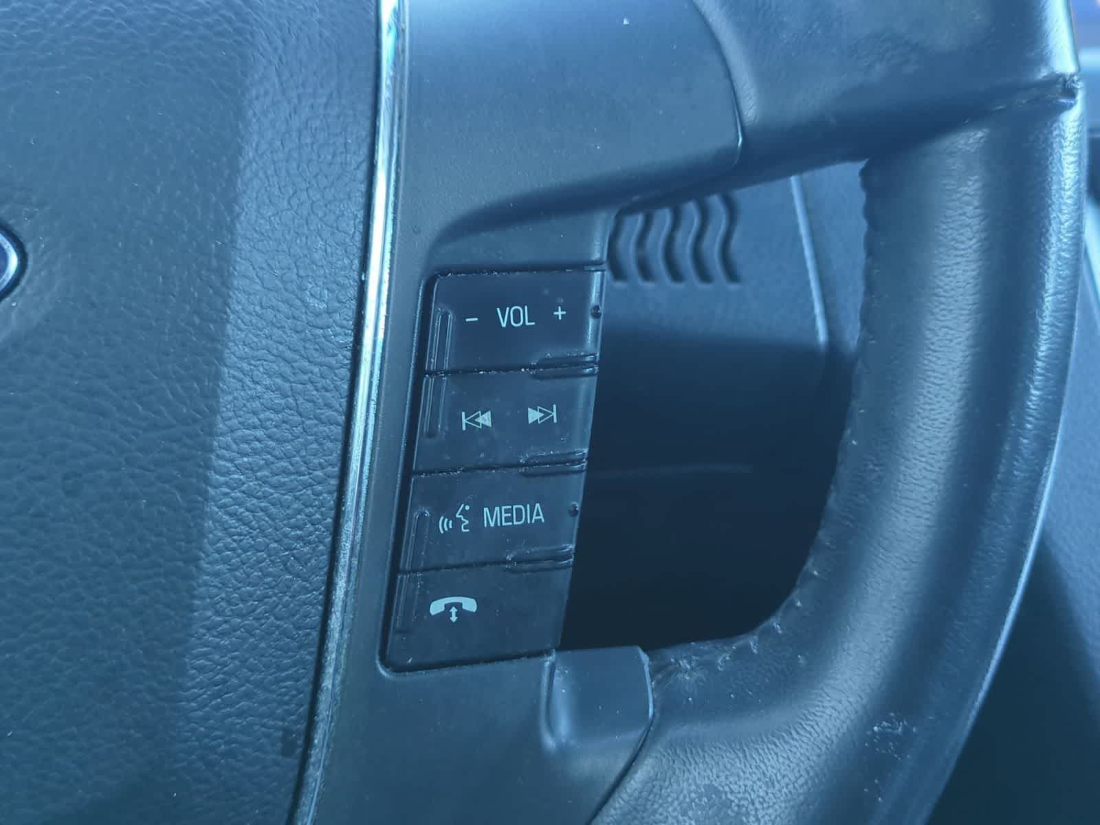 Thumbnail: 2011 Ford Taurus - 25