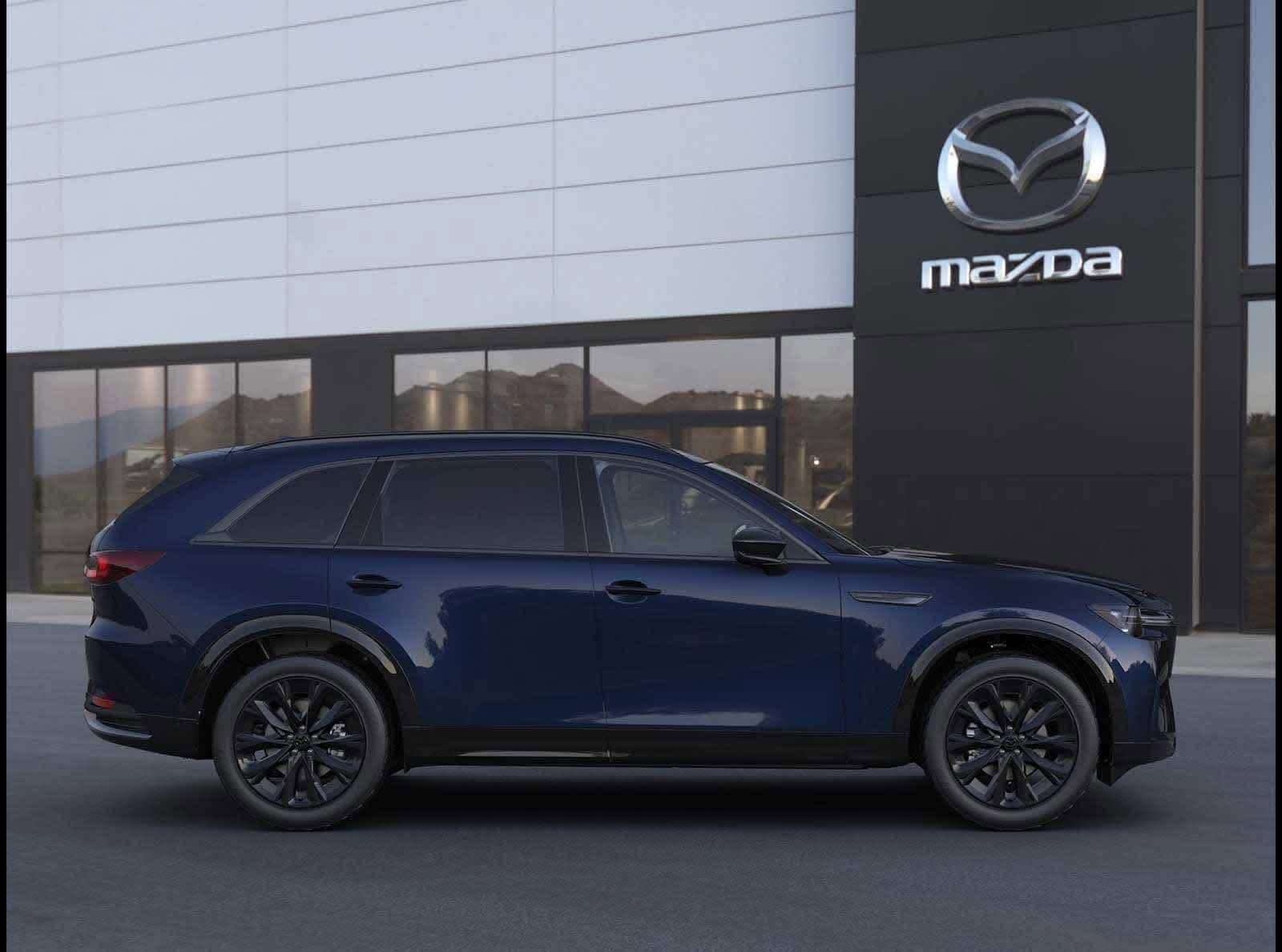 Thumbnail: 2026 Mazda CX-90 - 4