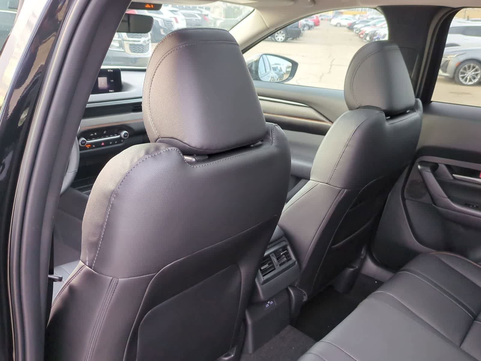 Thumbnail: 2026 Mazda CX-50 - 17