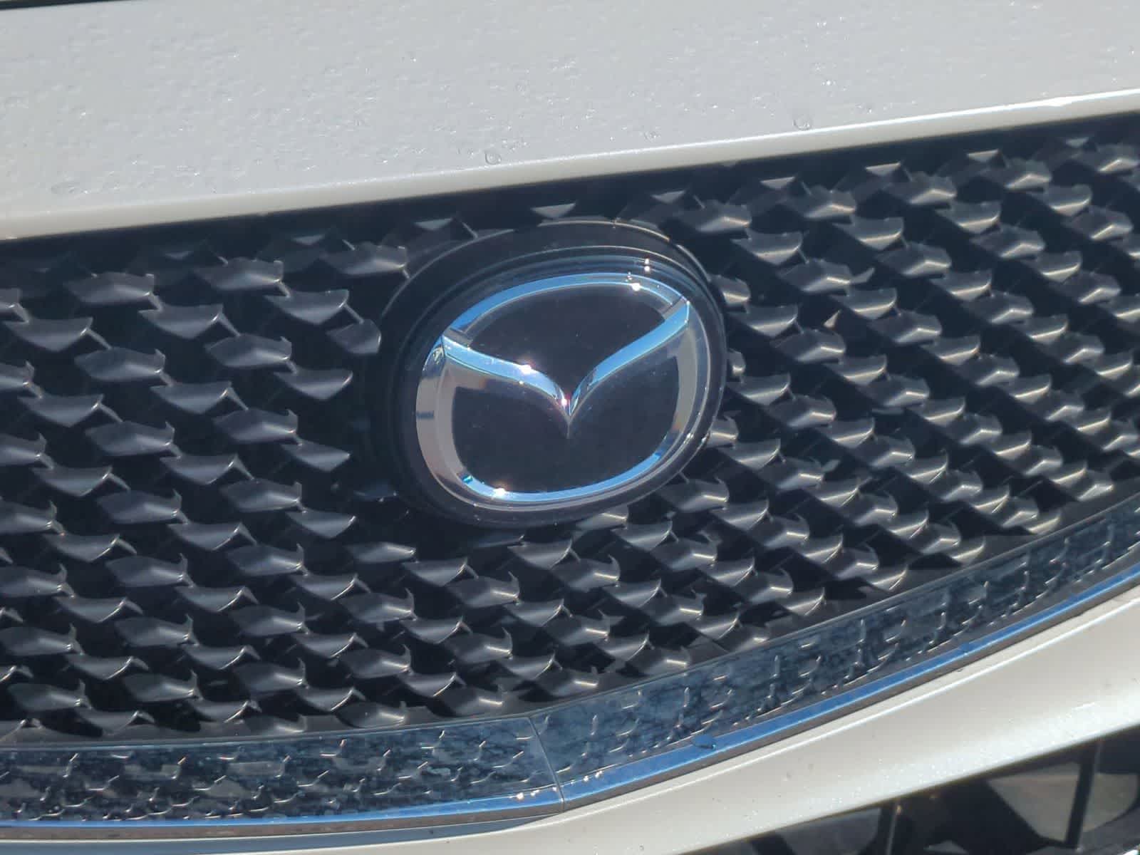 Thumbnail: 2023 Mazda CX-30 - 11