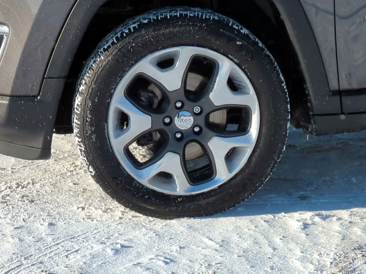 Thumbnail: 2018 Jeep Compass - 10