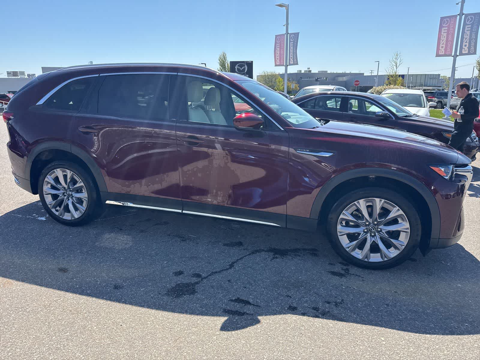 Thumbnail: 2025 Mazda CX-90 - 4