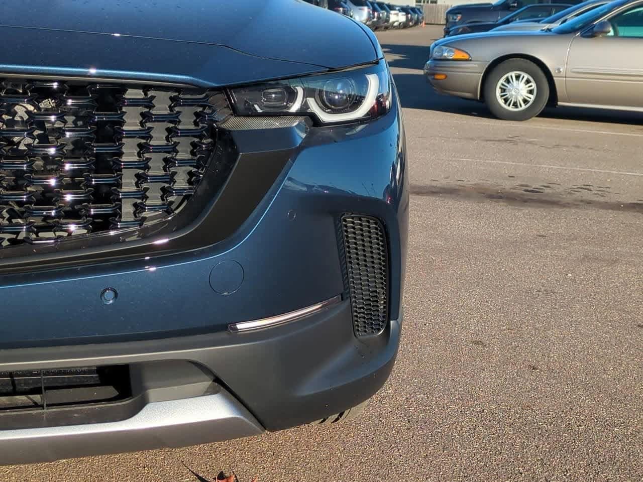 Thumbnail: 2026 Mazda CX-50 - 10