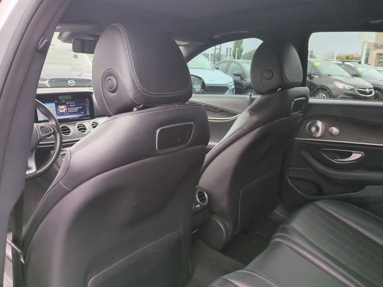 Thumbnail: 2018 Mercedes-Benz E-Class - 16