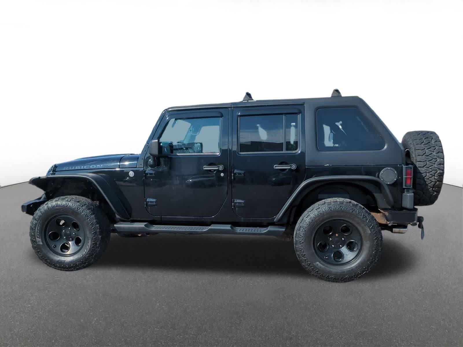 2014 Jeep Wrangler Unlimited Rubicon photo 3