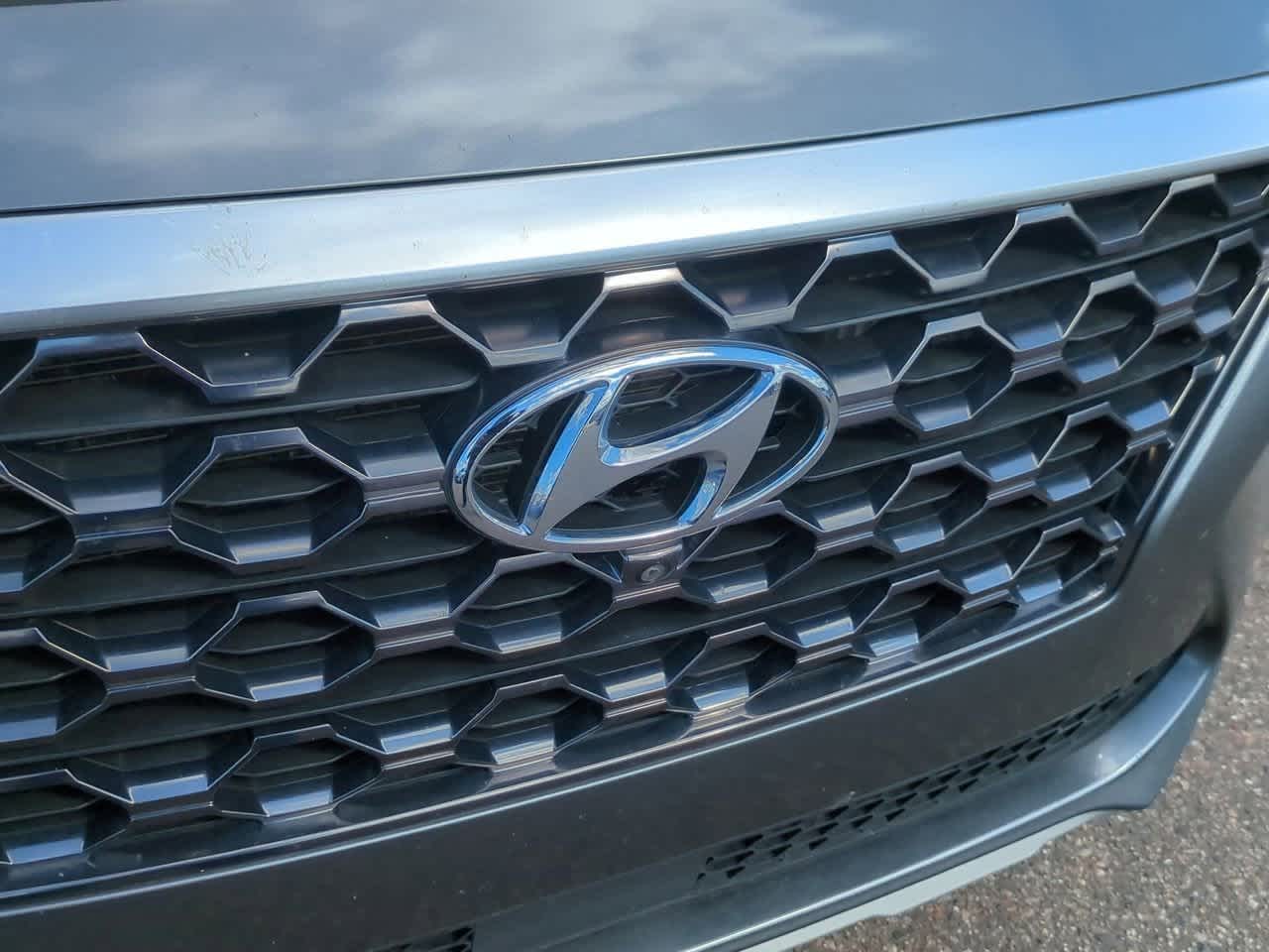Thumbnail: 2019 Hyundai Santa Fe - 11