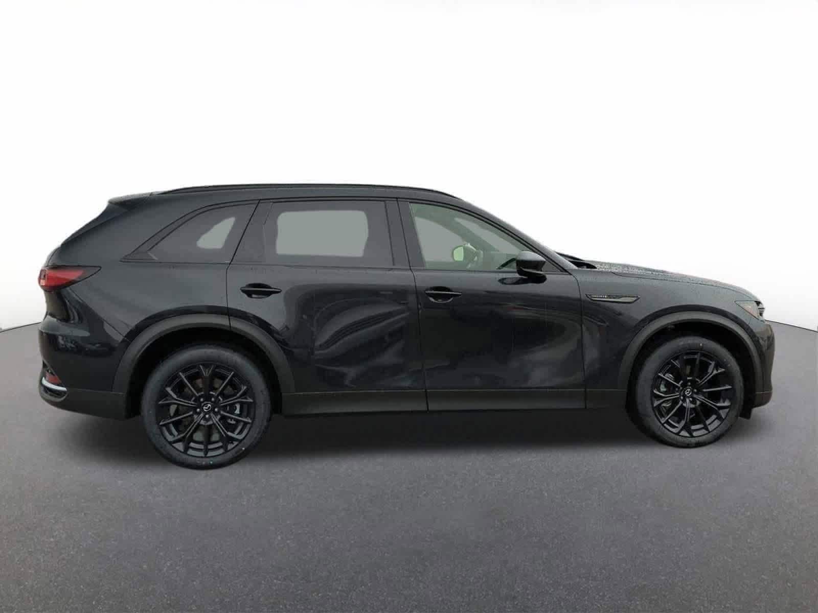 Thumbnail: 2025 Mazda CX-70 - 7