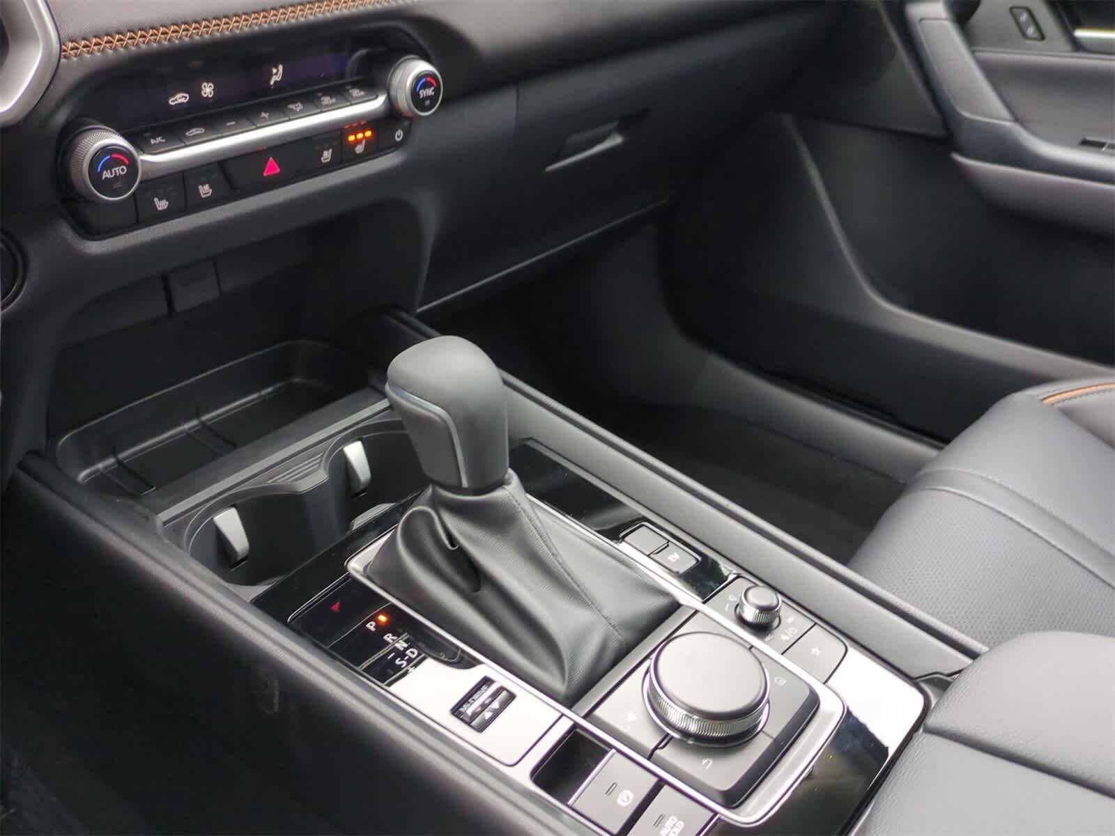 Thumbnail: 2026 Mazda CX-50 - 32