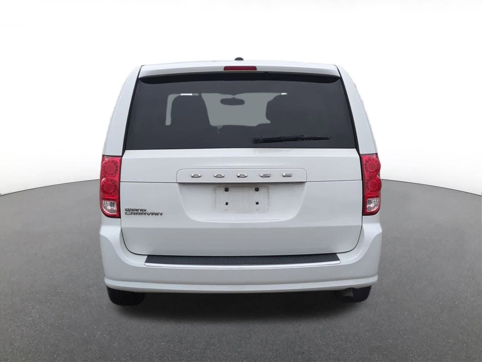 Thumbnail: 2016 Dodge Grand Caravan - 5