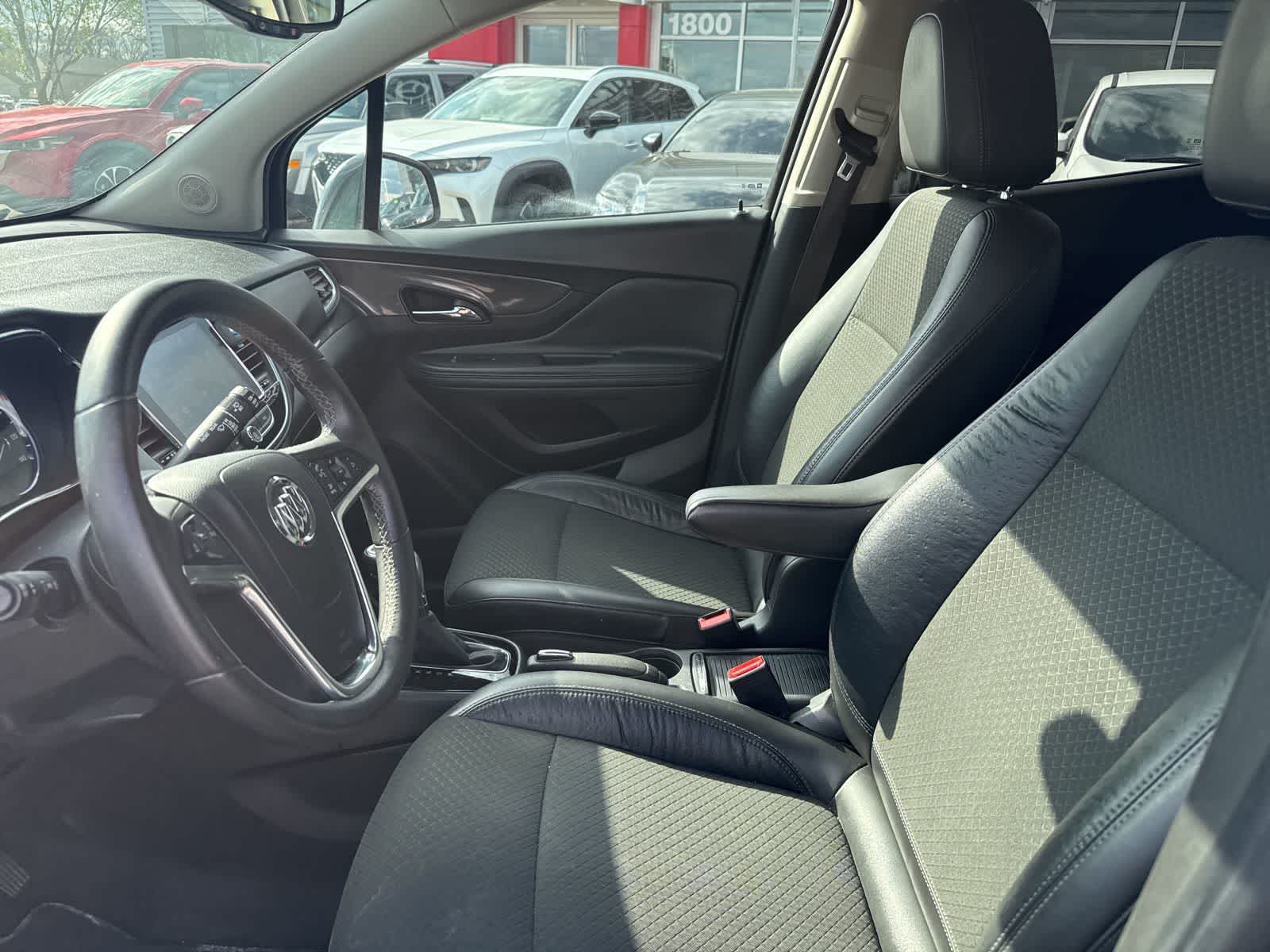 Thumbnail: 2017 Buick Encore - 14