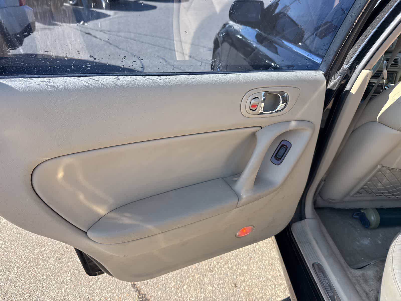 Thumbnail: 2002 Mazda Millenia - 18