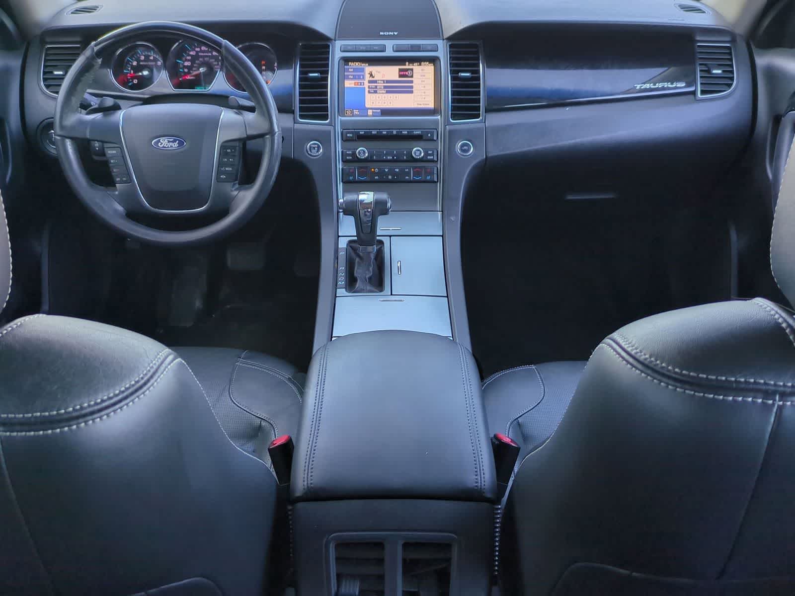 Thumbnail: 2011 Ford Taurus - 14