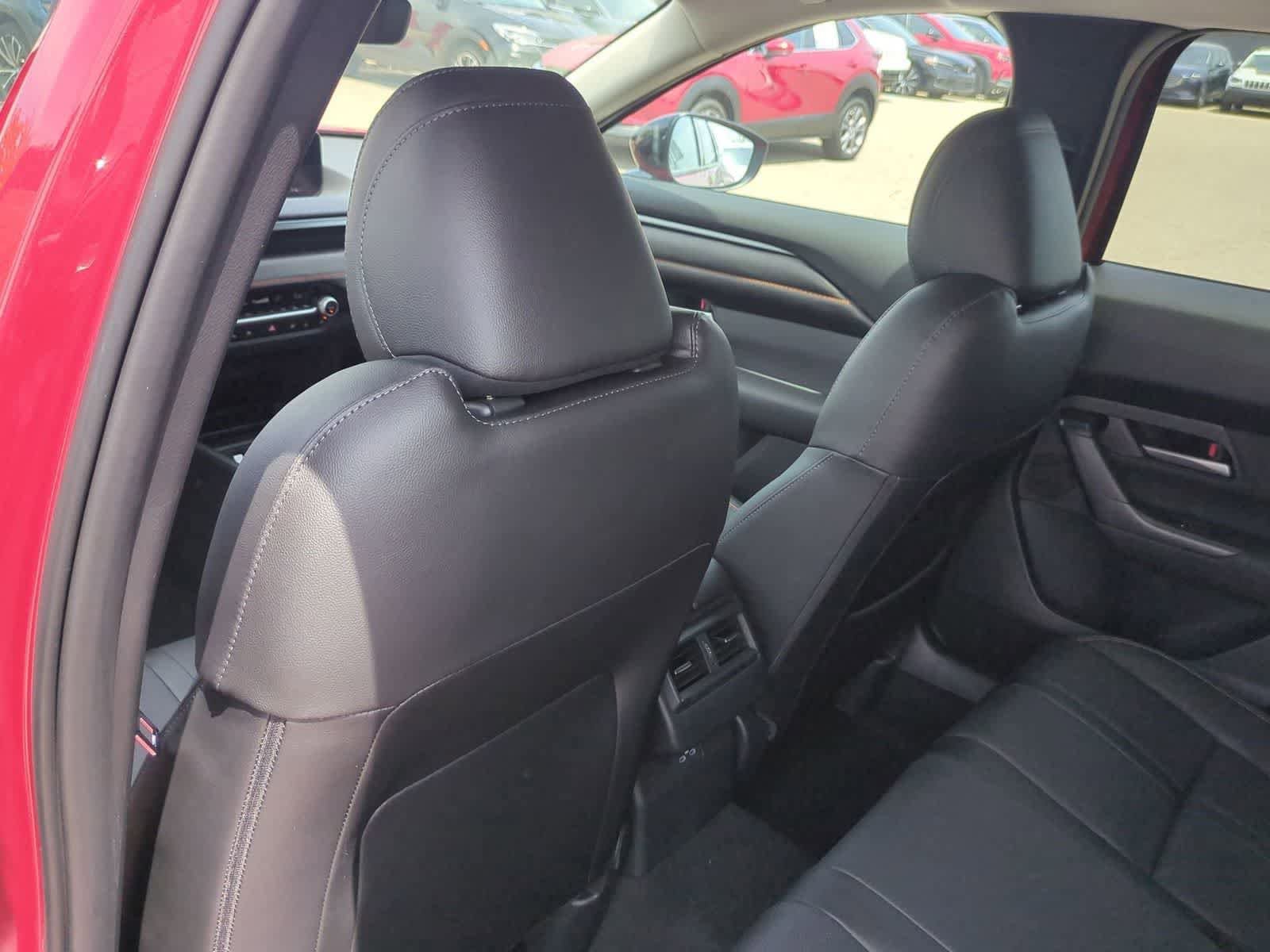 Thumbnail: 2026 Mazda CX-50 - 17