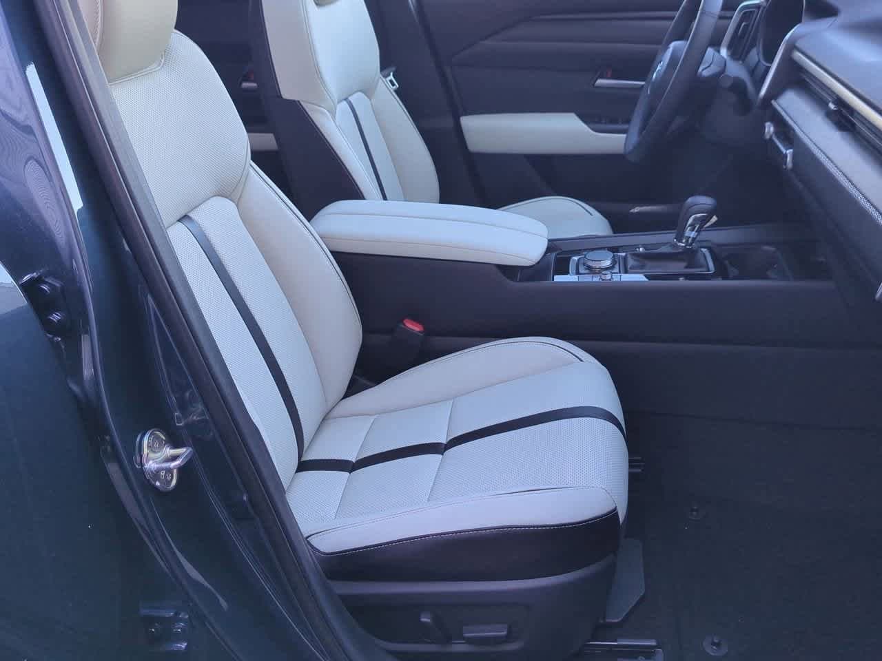 Thumbnail: 2026 Mazda CX-50 - 21