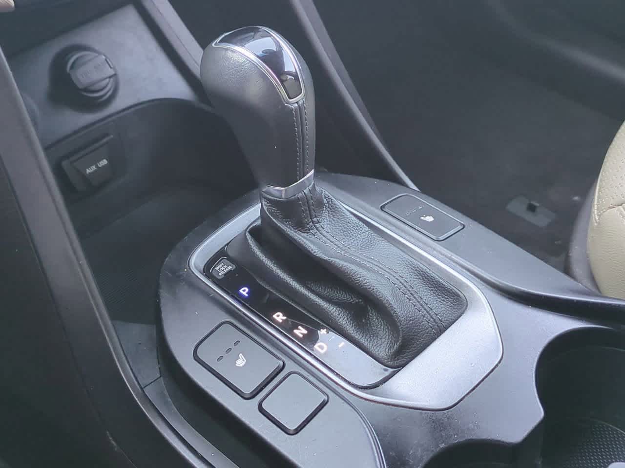 Thumbnail: 2013 Hyundai Santa Fe - 28