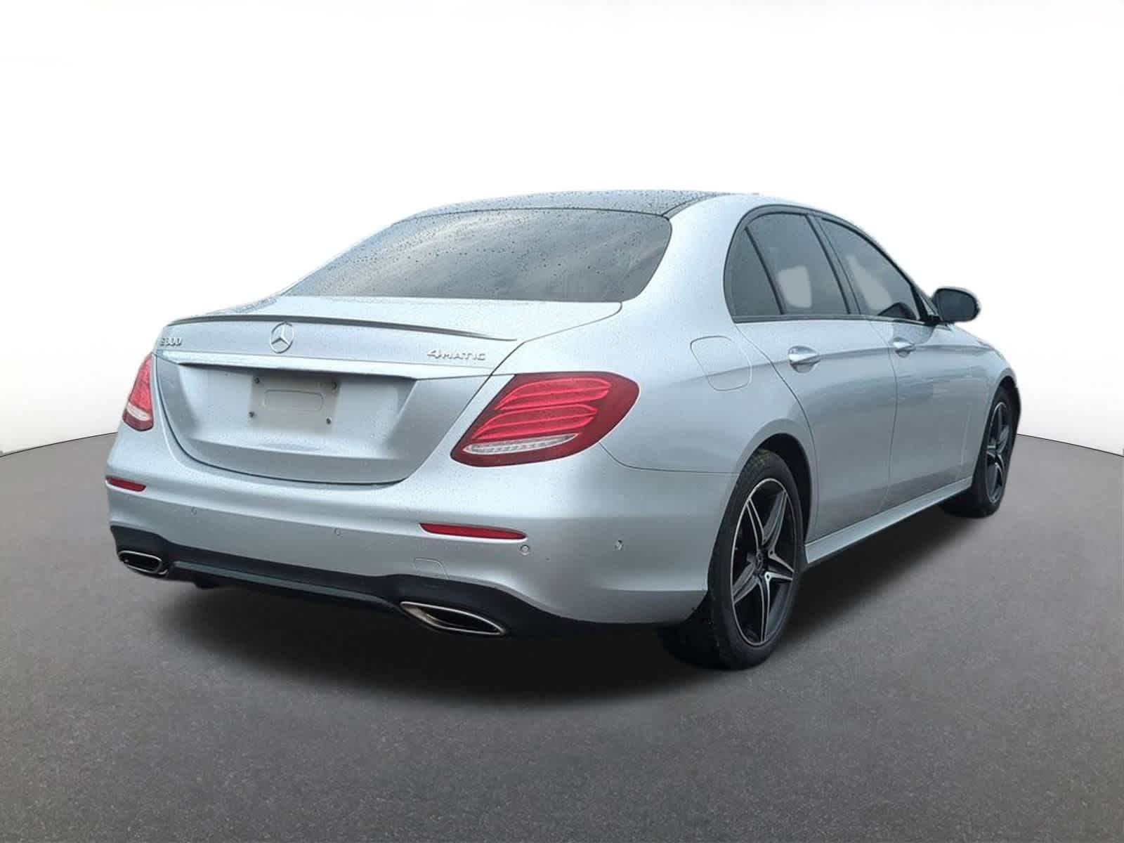 Thumbnail: 2018 Mercedes-Benz E-Class - 6