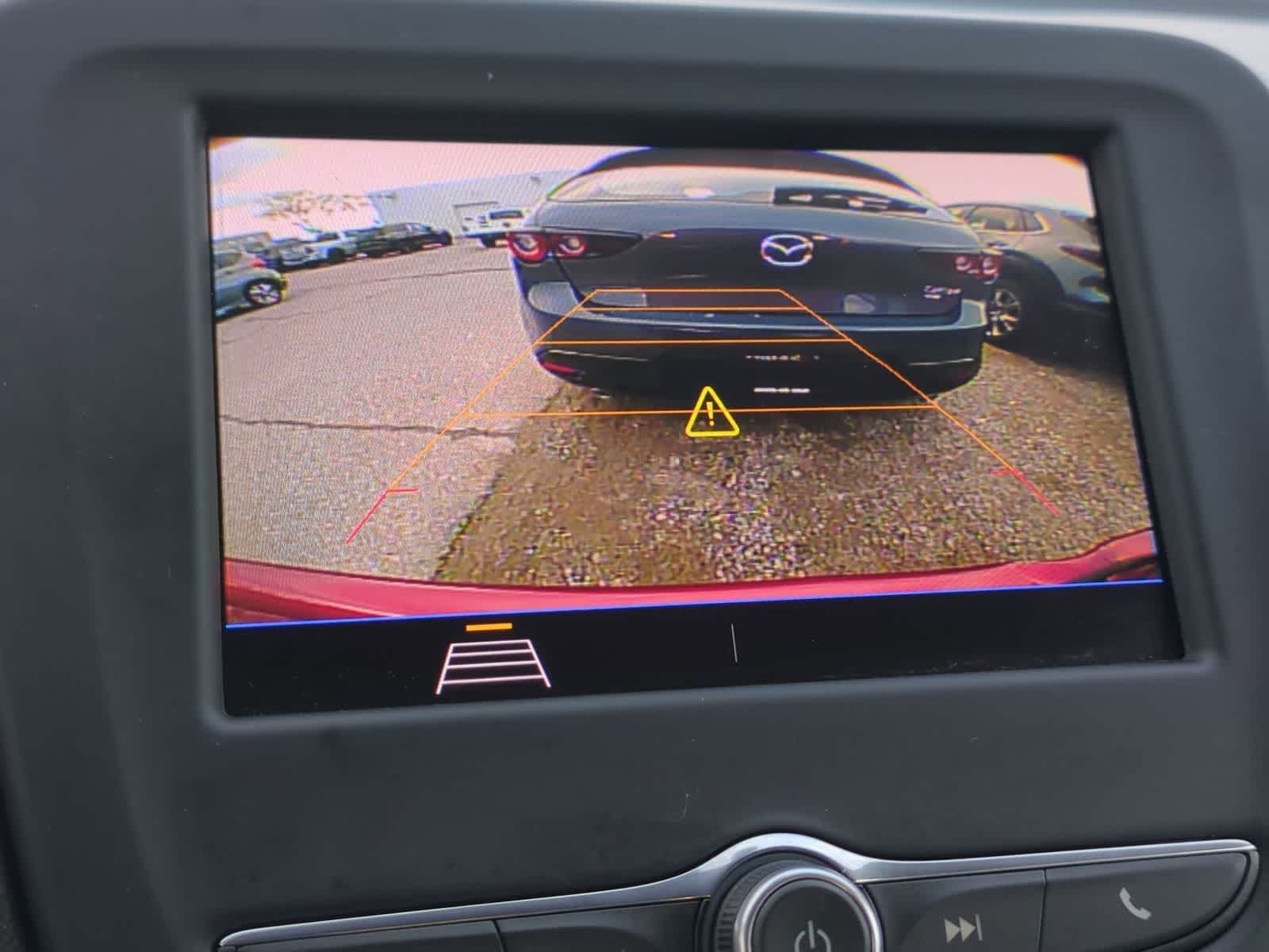 Thumbnail: 2020 Chevrolet Equinox - 27