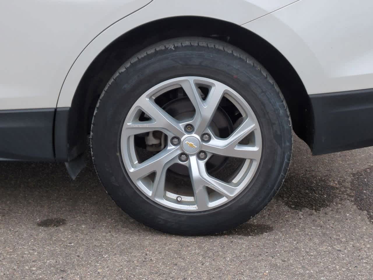 Thumbnail: 2018 Chevrolet Equinox - 13