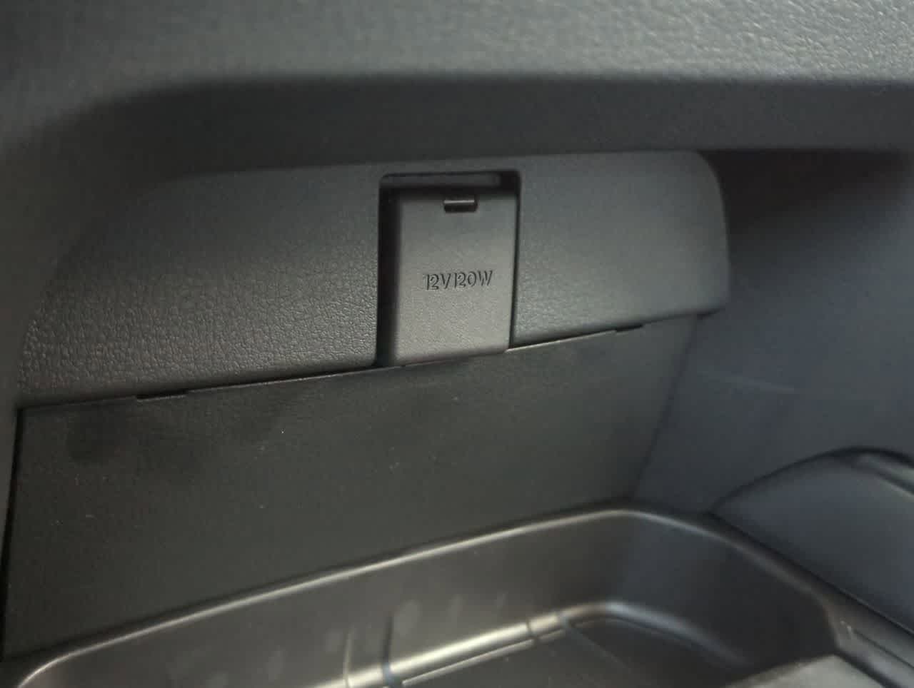 Thumbnail: 2025 Mazda CX-50 - 31