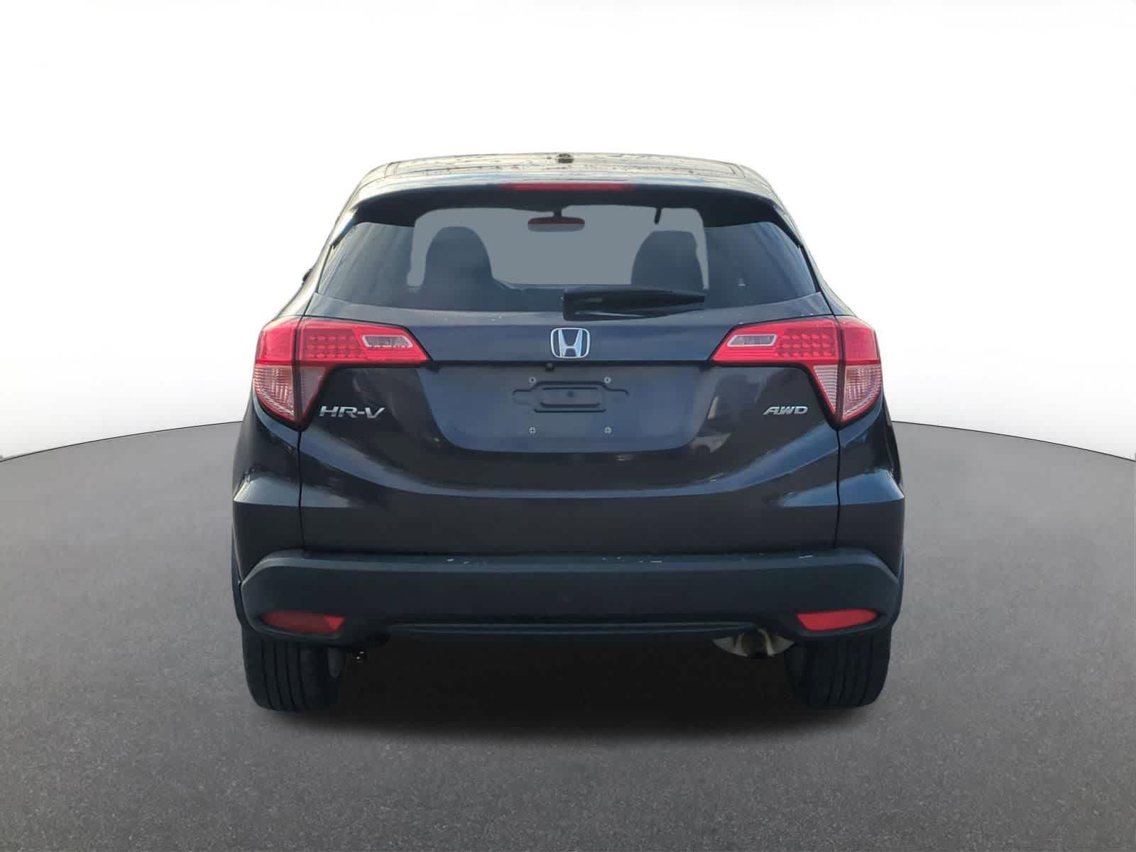 Thumbnail: 2016 Honda HR-V - 5