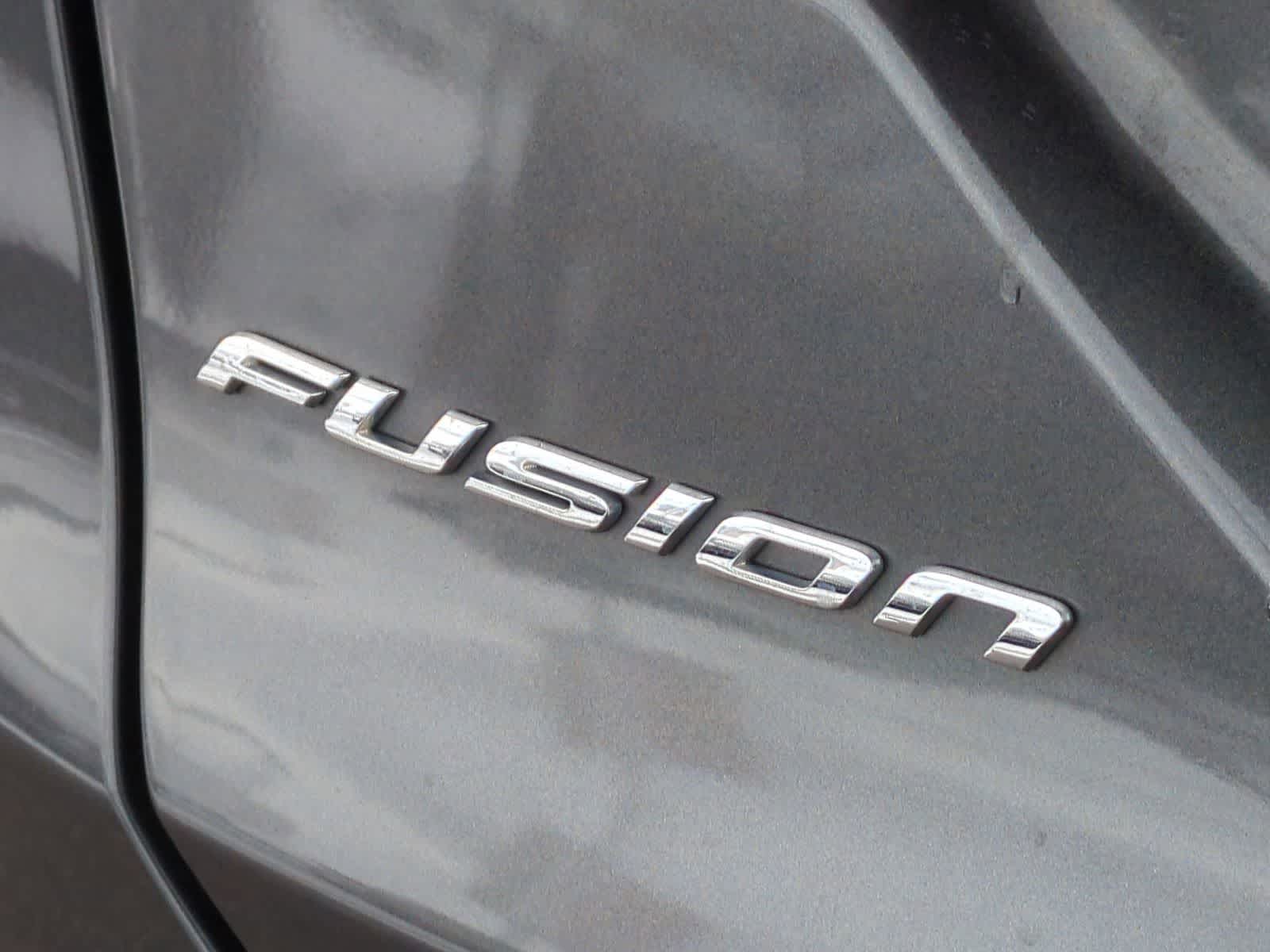 Thumbnail: 2017 Ford Fusion - 12