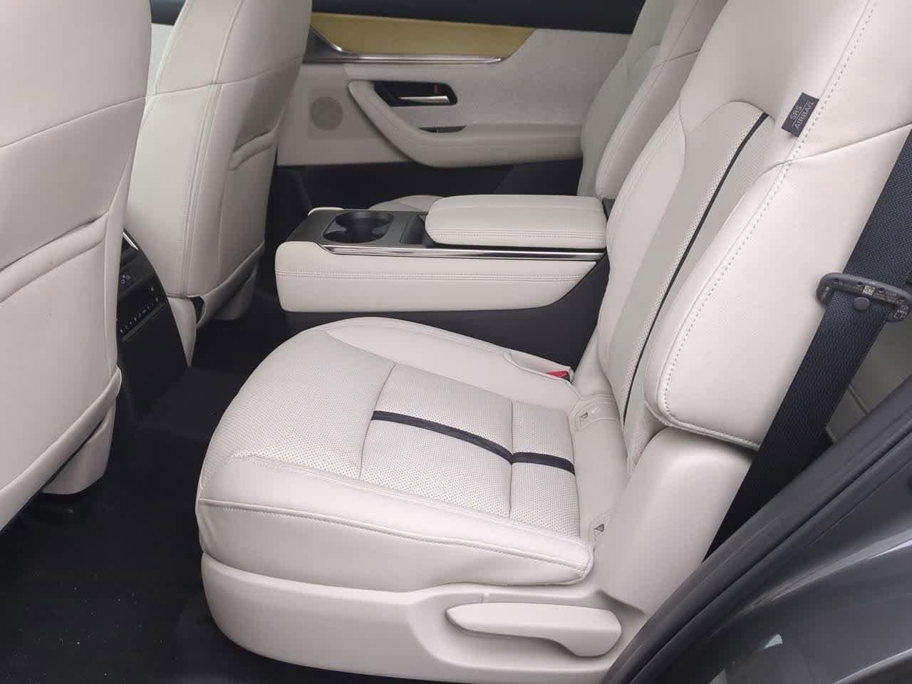 Thumbnail: 2026 Mazda CX-90 - 19