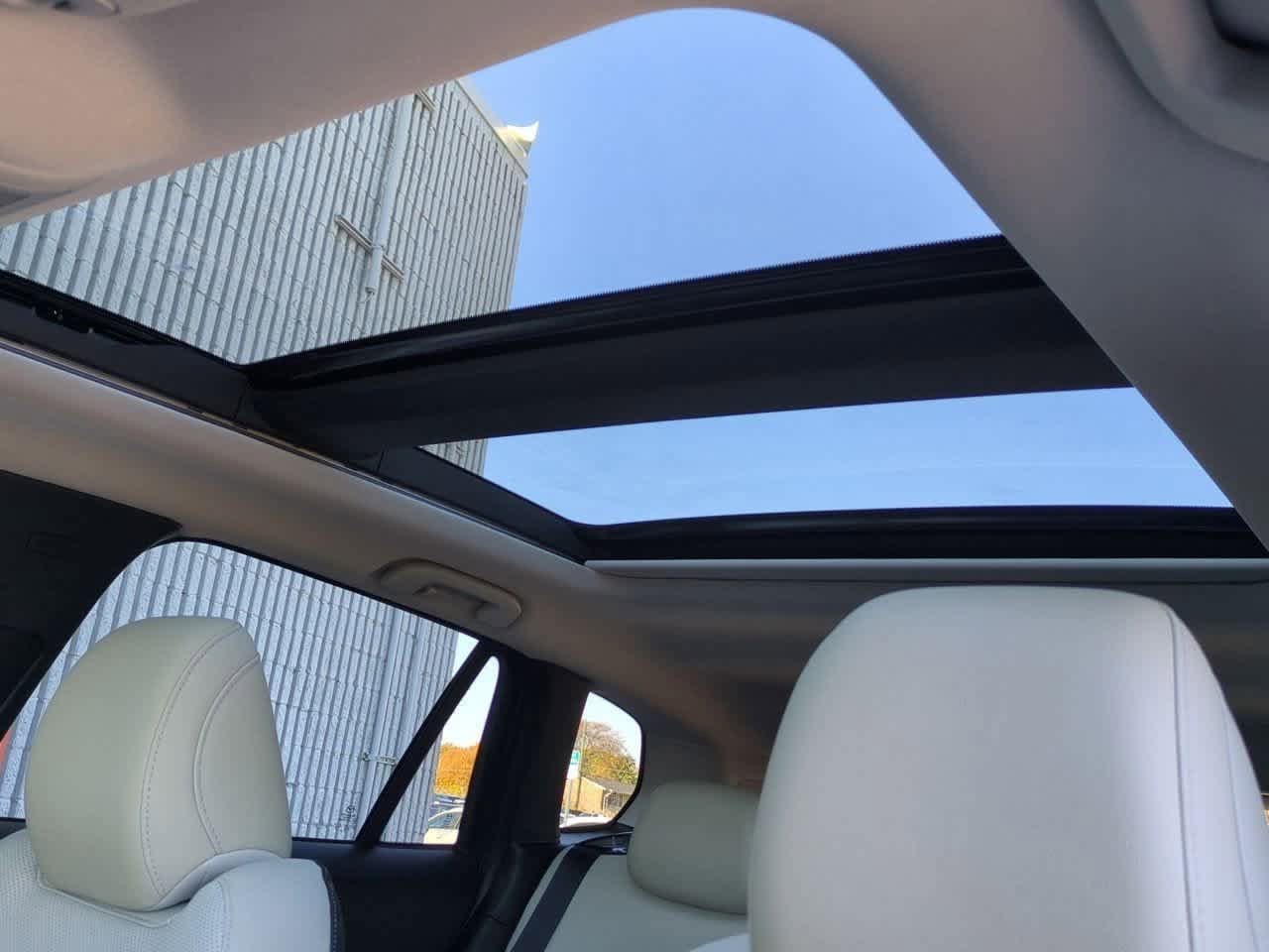 Thumbnail: 2026 Mazda CX-50 - 17