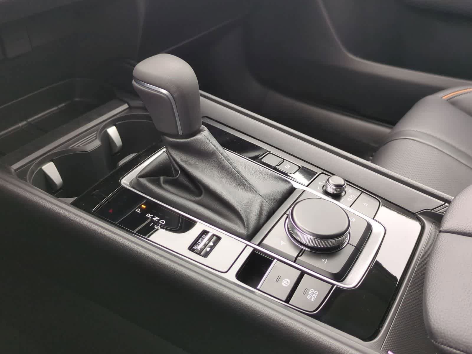 Thumbnail: 2026 Mazda CX-50 - 32