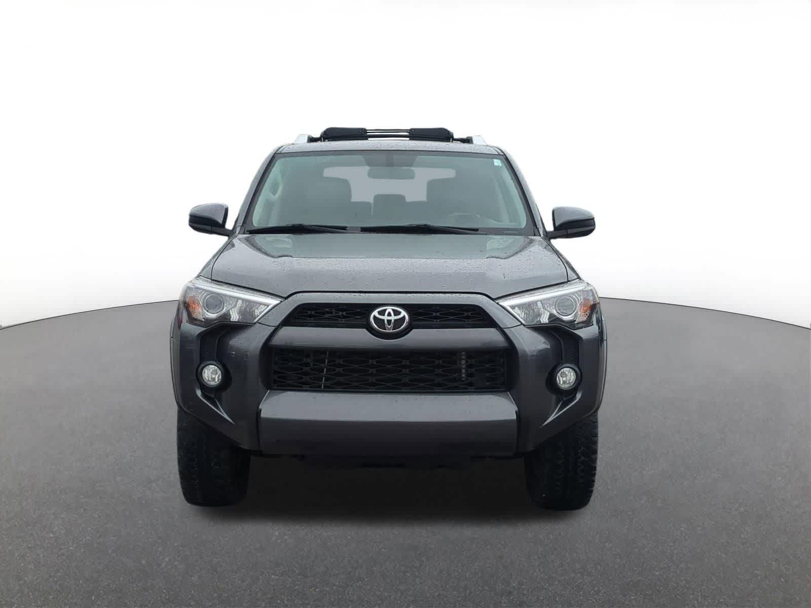 Thumbnail: 2014 Toyota 4Runner - 9